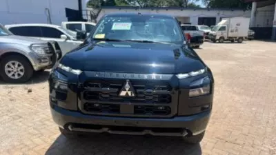 Mitsubishi L200 D/C Sportero A/T
