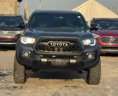 Toyota Tacoma