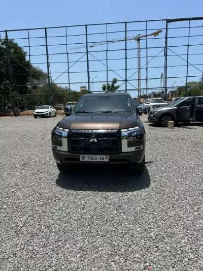 Mitsubishi L200 D/C Sportero A/T