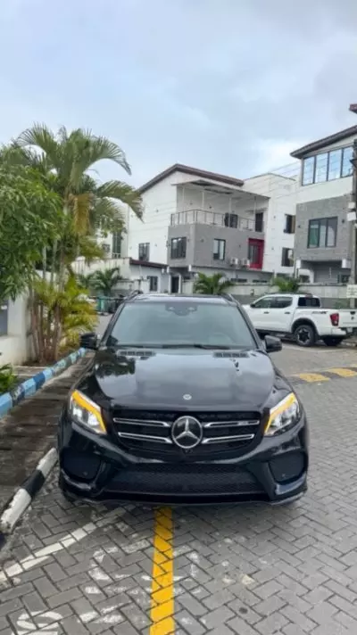 Mercedes-Benz GLE-Class