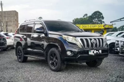 TOYOTA Landcruiser