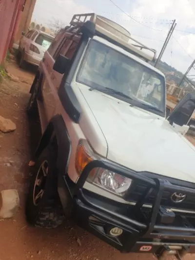 Toyota Land Cruiser
