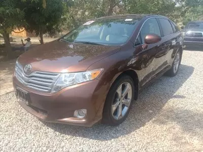 TOYOTA Venza