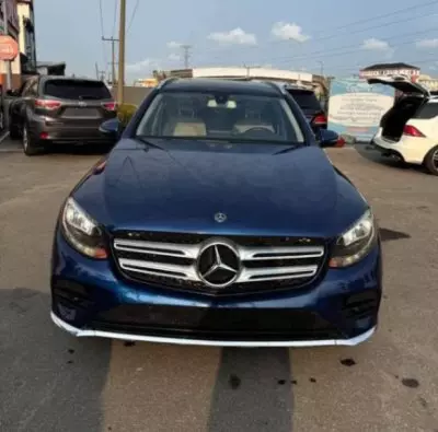 Mercedes-Benz GLC 300
