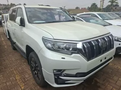TOYOTA Landcruiser prado TX
