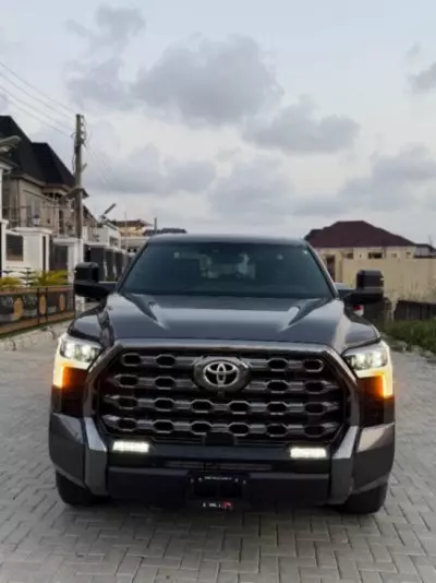 Toyota Tundra