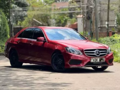 Mercedes-Benz E250