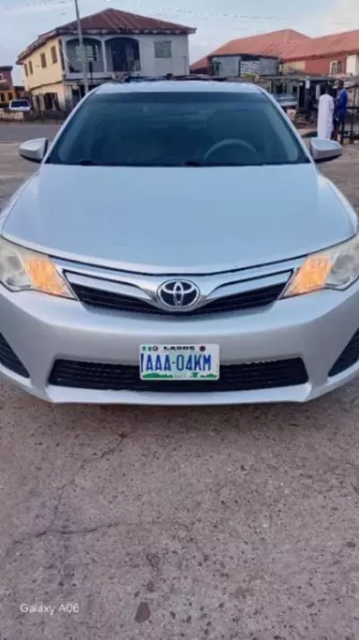 TOYOTA Camry