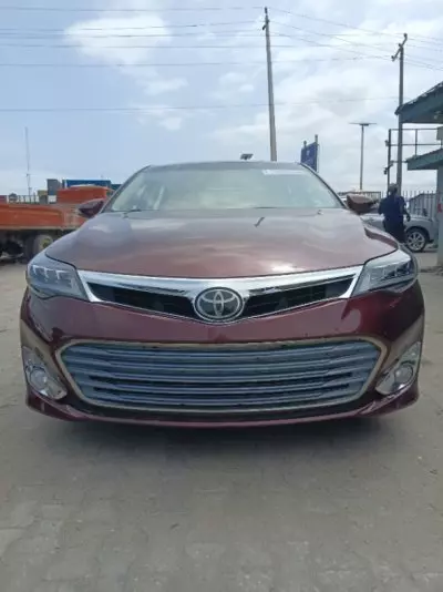 TOYOTA Avalon