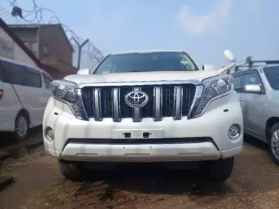 Toyota Land Cruiser Prado TX L