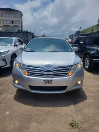 TOYOTA Venza