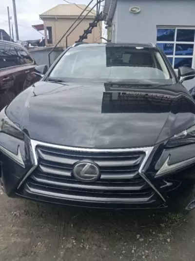 Lexus NX 200T