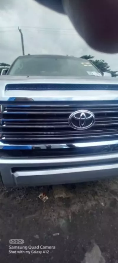 Toyota Tundra