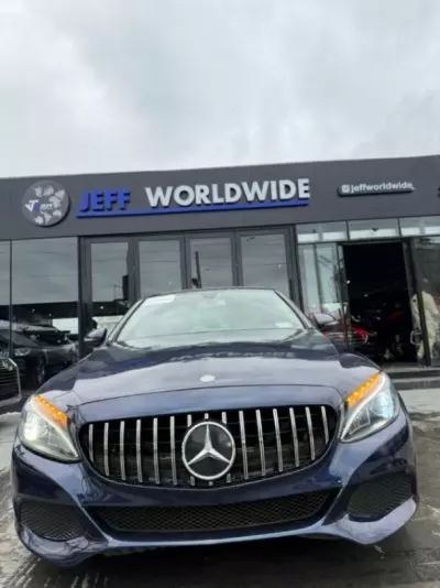 Mercedes-Benz C 300