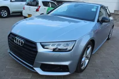 Audi S4