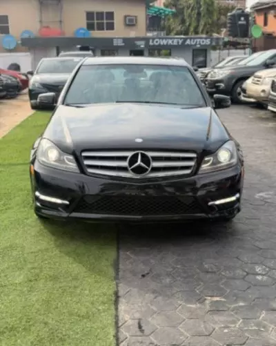 Mercedes-Benz C-Class