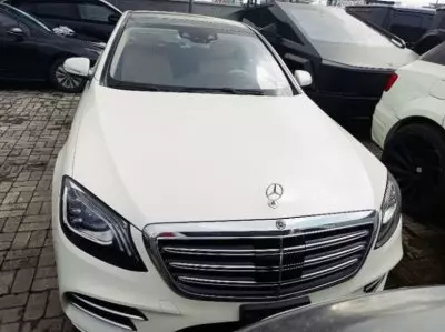 Mercedes-Benz S 450