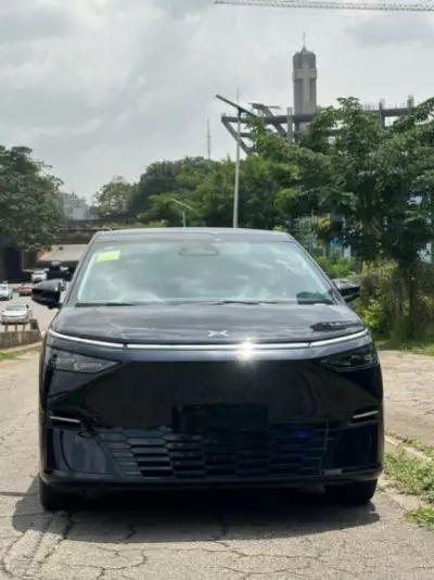 XPENG GX EV