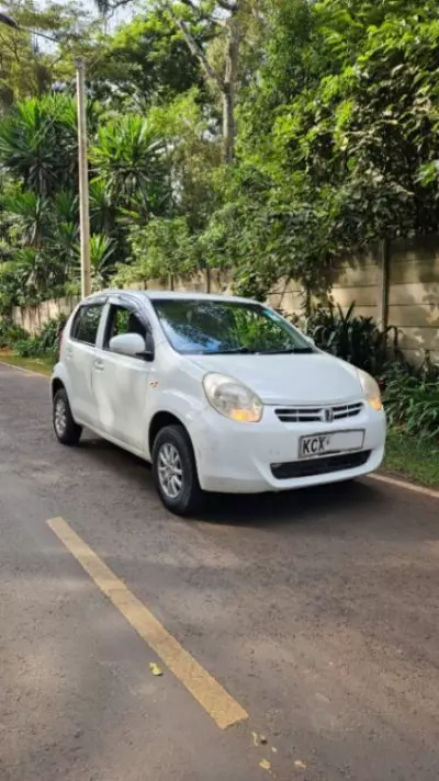 TOYOTA Passo