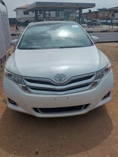 TOYOTA Venza