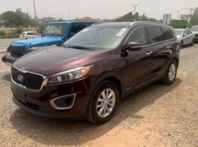 KIA Sorento EX