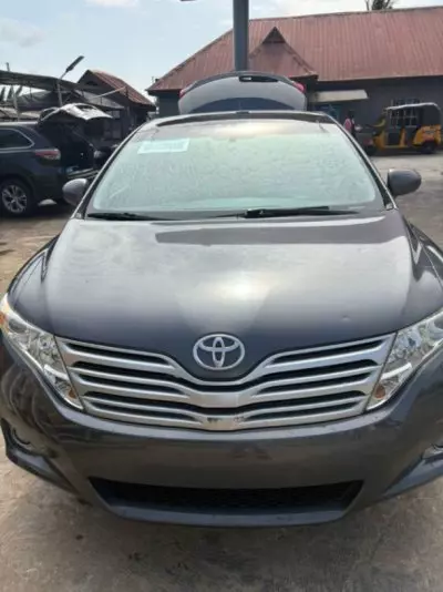 TOYOTA Venza