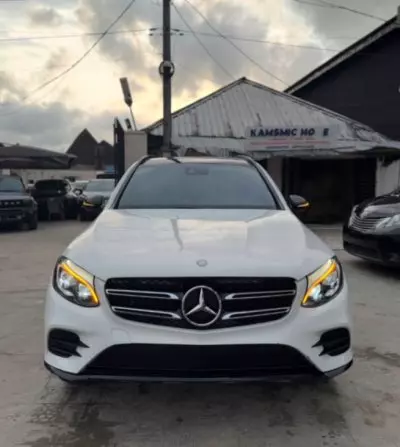 Mercedes-Benz GLC 300