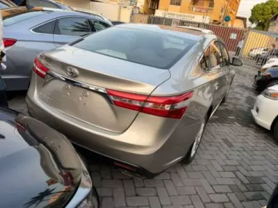 Toyota Avalon