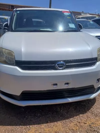 TOYOTA Rumion