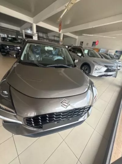 SUZUKI Swift GLX