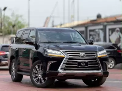 Lexus LX