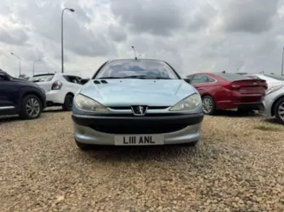 Peugeot 206