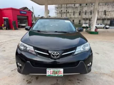 TOYOTA RAV 4