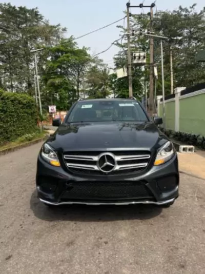 Mercedes-Benz GLE 350