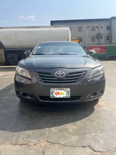 TOYOTA Camry