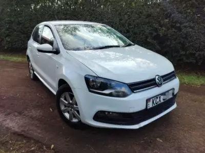 VOLKSWAGEN polo sedadan trend  ba ess