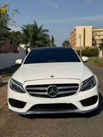 Mercedes-Benz C 300