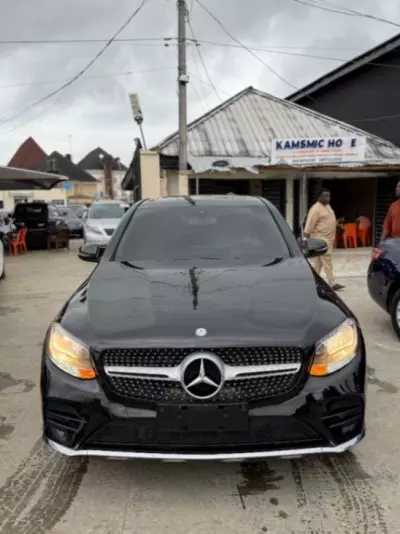 Mercedes-Benz GLC 300