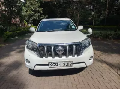 TOYOTA Landcruiser Prado