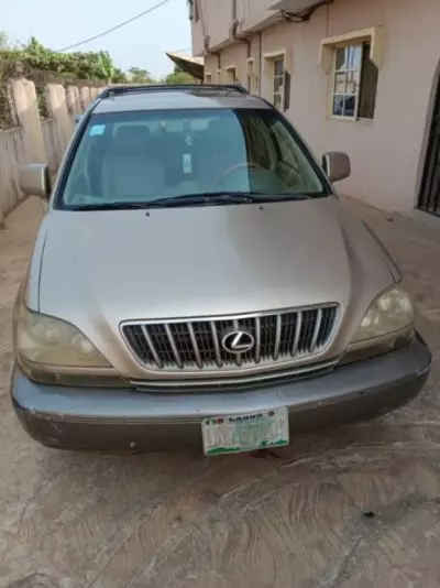 Lexus RX 300