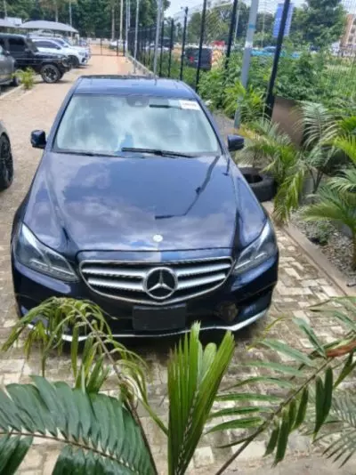 Mercedes-Benz E350