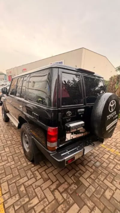 Toyota Land Cruiser