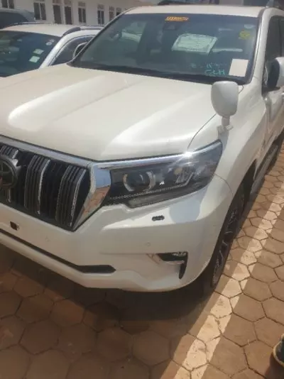 TOYOTA Prado TXL