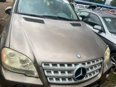 Mercedes-Benz ML 350