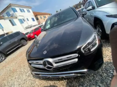 Mercedes-Benz GLC 300