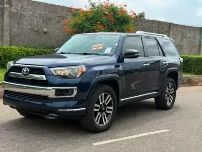 TOYOTA 4Runner
