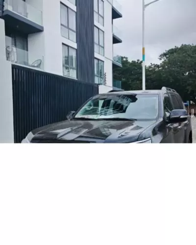 TOYOTA Landcruiser Prado