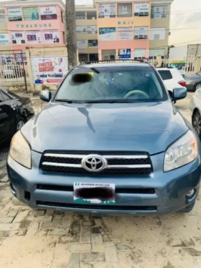 Toyota RAV 4