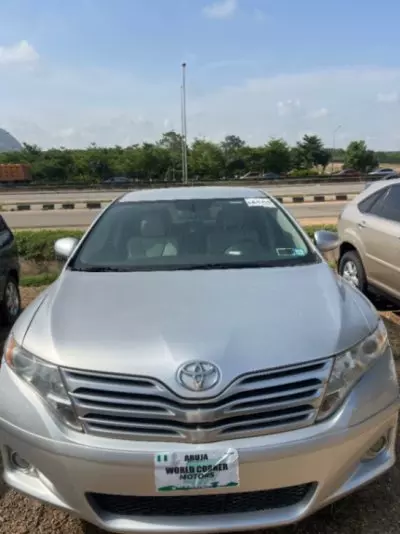 TOYOTA Venza