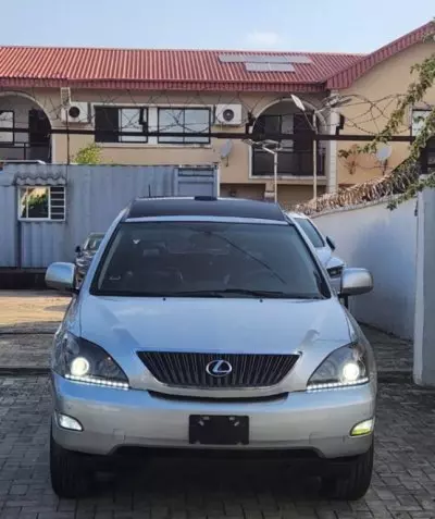 Lexus RX 330